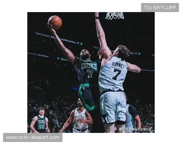 马刺100-95客场力克凯尔特人，篮板优势锁定胜局